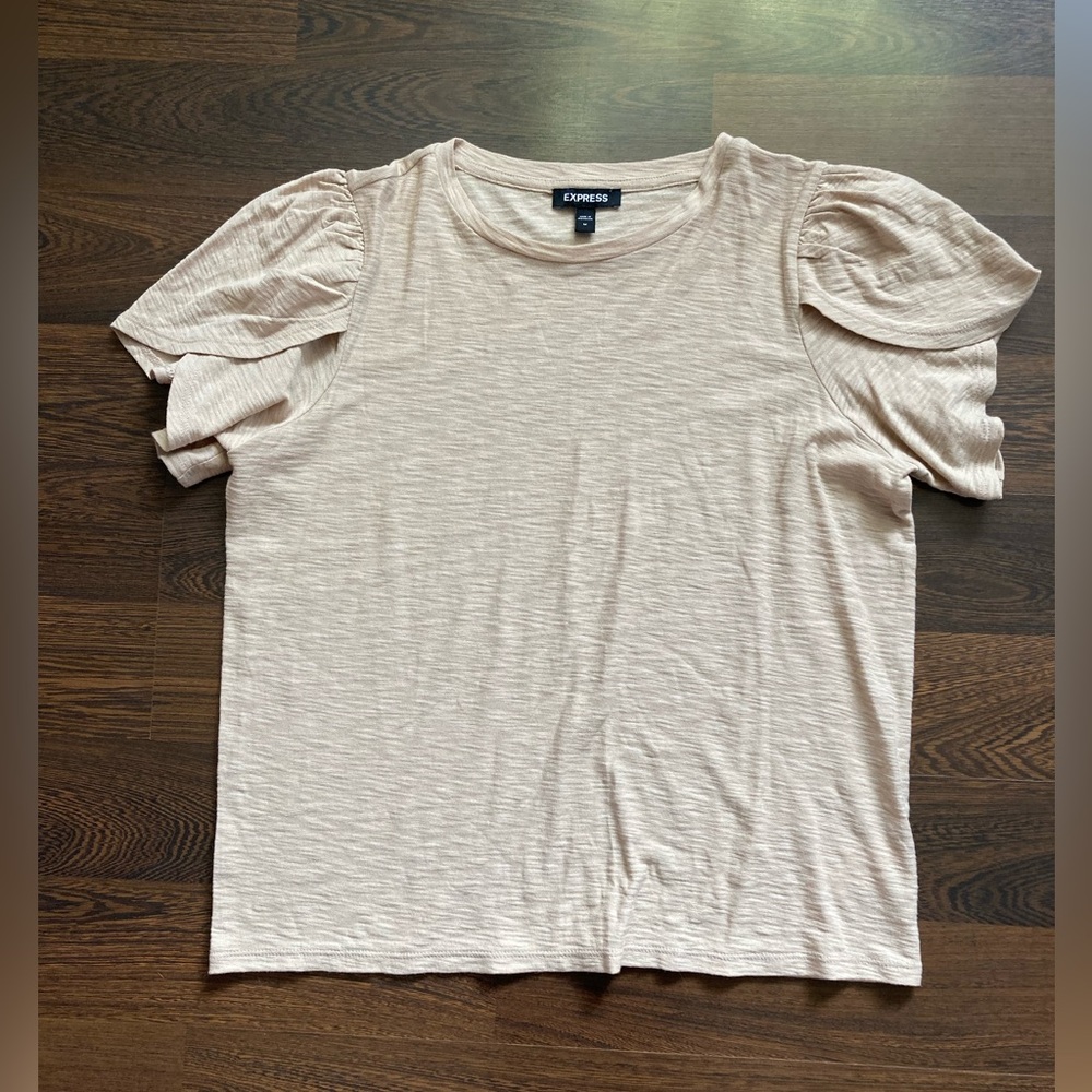 Express Tulip Sleeve Top - Medium